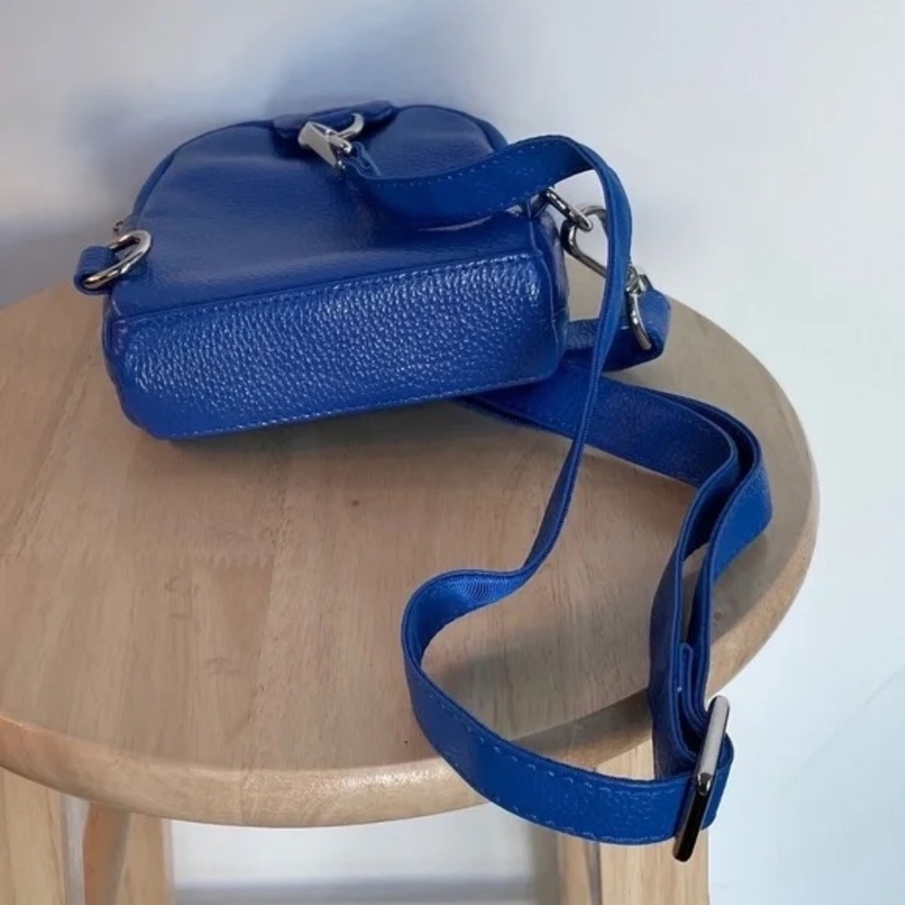 Blue Pebbled Leather Crossbody Bag / Purse - Picture 9 of 10